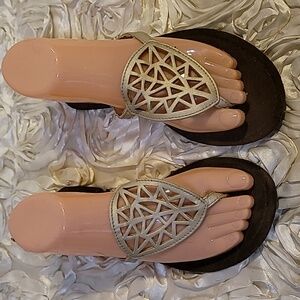 Sandals Women Cream -  Sz 7